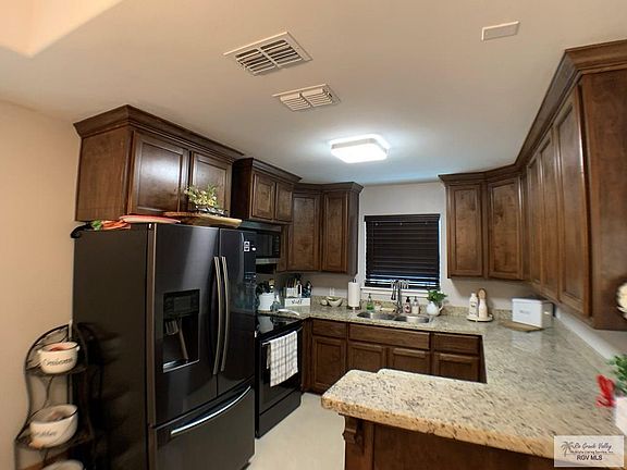 5th image of 17286 Mandarin Ave