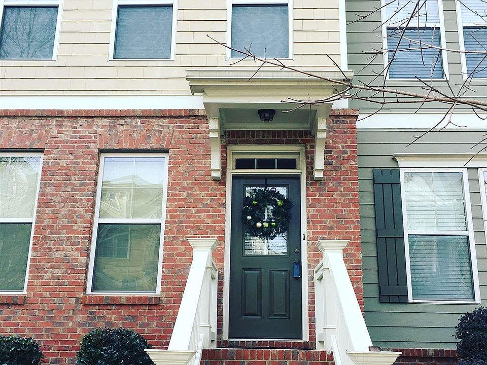 2nd image of 4415 Village Field Pl