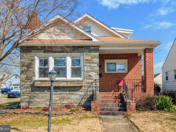 29 Ridgeway Ave, Oaklyn, NJ 08107