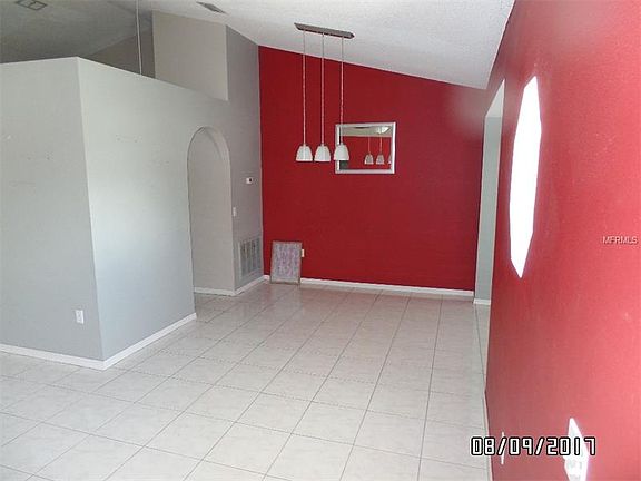 2nd image of 205 Grifford Dr