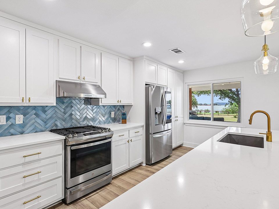 1st image of 114 Agarita Dr