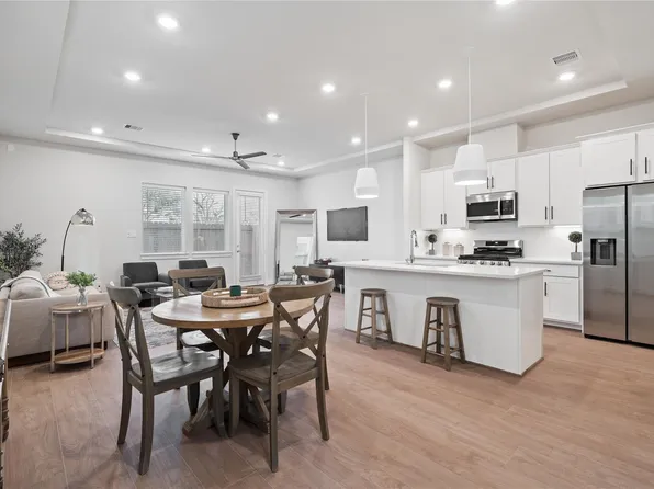 6447 Rena St, Houston, TX 77092