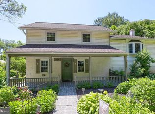 924 N Old Rd, Strasburg, PA 17579