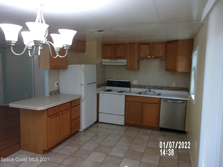 214 Madison Ave #1A — Photo 9