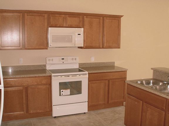 3rd image of 26717 Bella Vista Dr