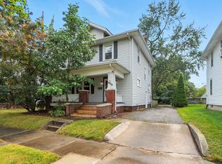 1928 Lawndale Dr, Fort Wayne, IN 46805