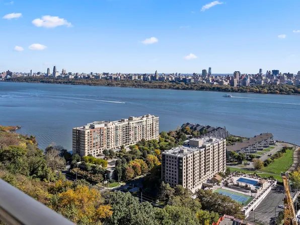 7855 Blvd East image 7 of 26