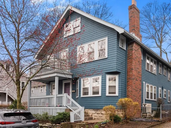 6 Eight Hawthorne Park #2, Cambridge, MA 02138