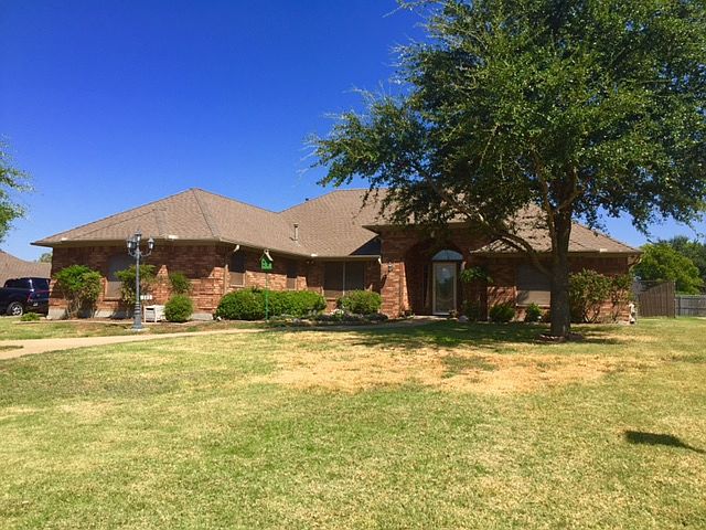 1st image of 303 Saint Andrews Ct