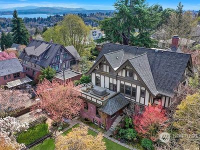 1100 22nd Avenue E, Seattle, WA, 98112