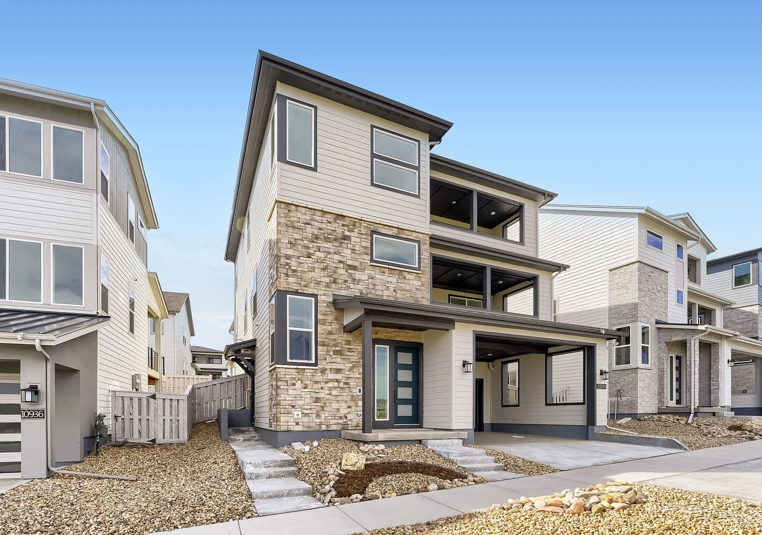 Brand-New Residence For Rent In The Highly Sought-After Lyric At Ridgegate Lone Tree Community. R... — Photo 2