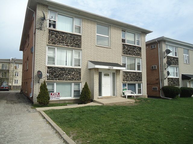 1st image of 9409 S 79th Ct #2N