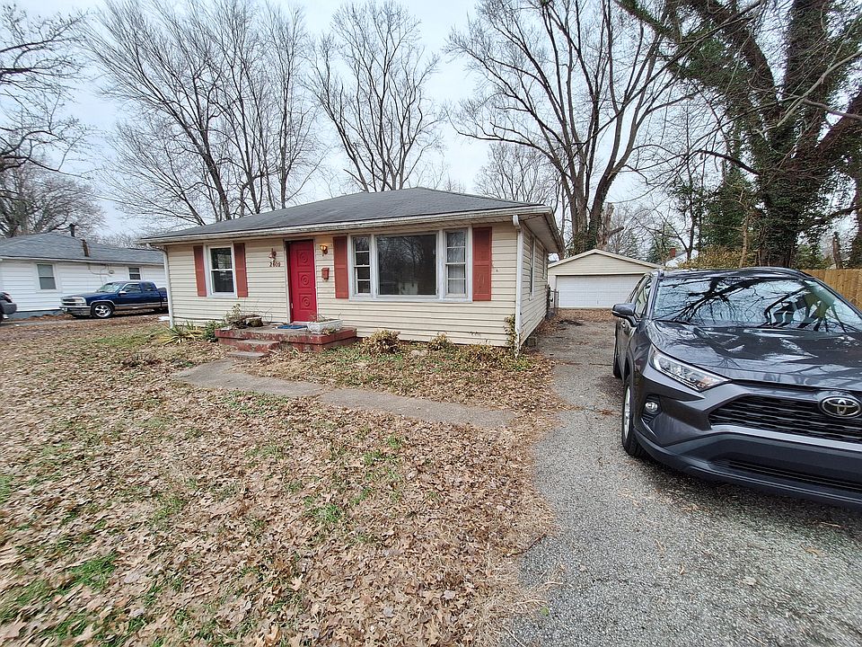 Front of house and driveway and garage