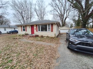 2609 Pioneer Rd, Shively, KY 40216