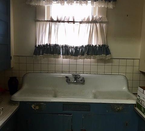 2nd image of 501-503 Crown Ave