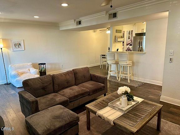 5th image of 355 N Maple St APT 131