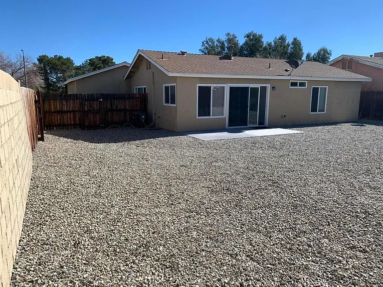 42951 Alexo Dr — Photo 4
