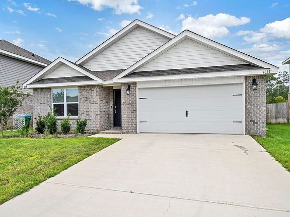 2nd image of 1035 Limpkin St