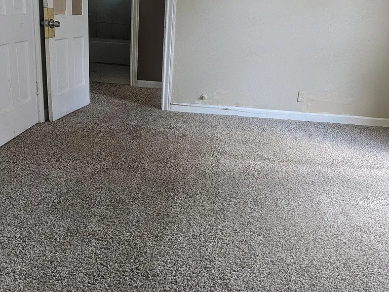 435 Vanderbilt St — Photo 12