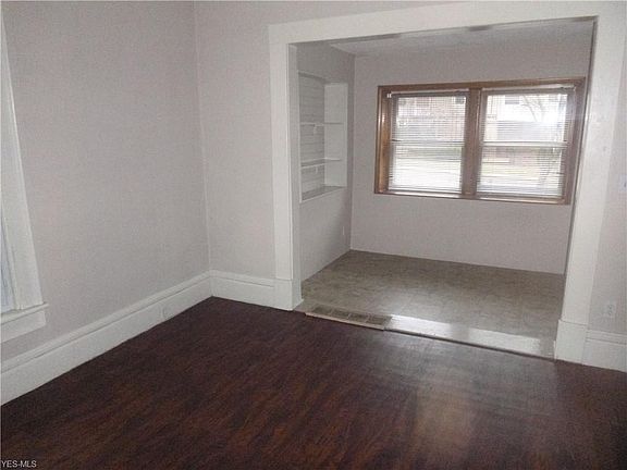 4th image of 67 Morningside Dr #1