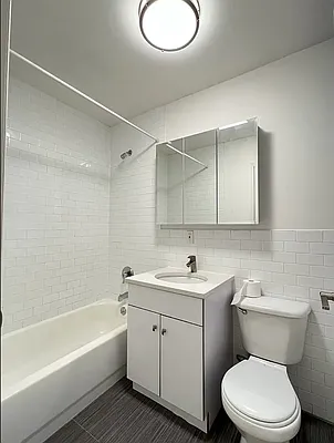 Rented by Avenues Real Estate | media 6