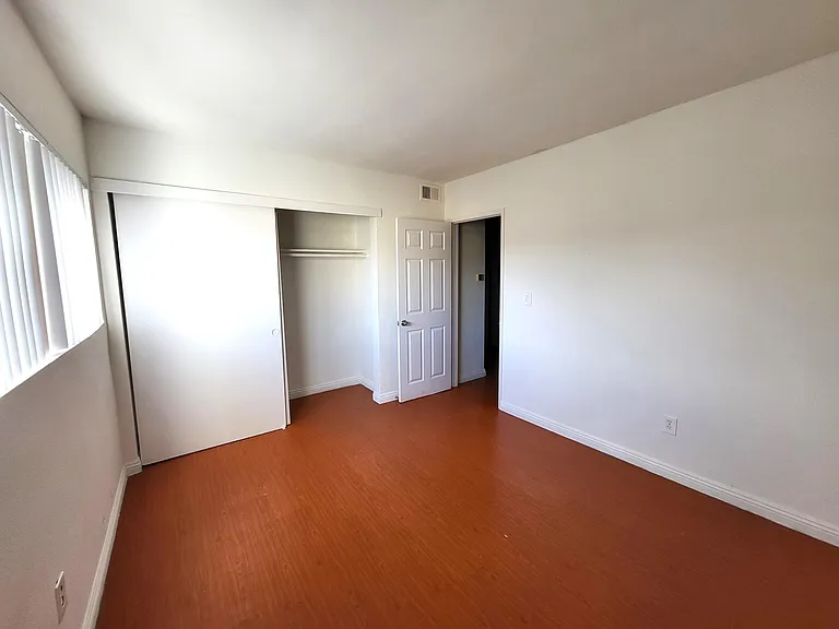 13113 Cypress St #15 — Photo 9
