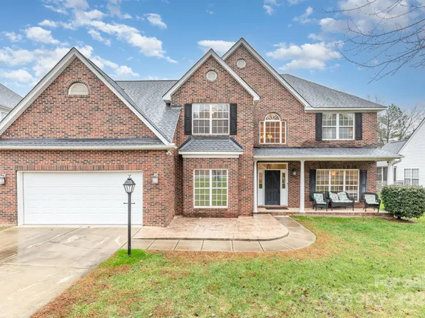 1941 Wilrose Pl, Matthews, NC 28105