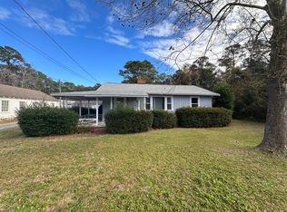 5517 Myrtle Grove Rd, Wilmington, NC 28409