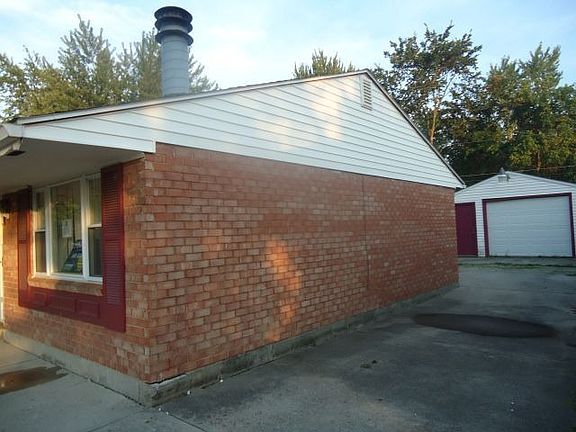 4th image of 1157 Bahama Dr