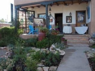 225 Delgado St, Santa Fe, NM 87501
