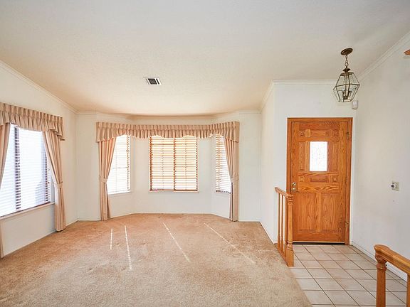 5th image of 13990 Evergreen Ln