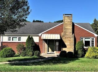 4776 Rolling Hills Rd, Pittsburgh, PA 15236