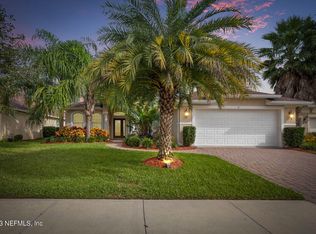 11 Arena Lake Cir, Palm Coast, FL 32137