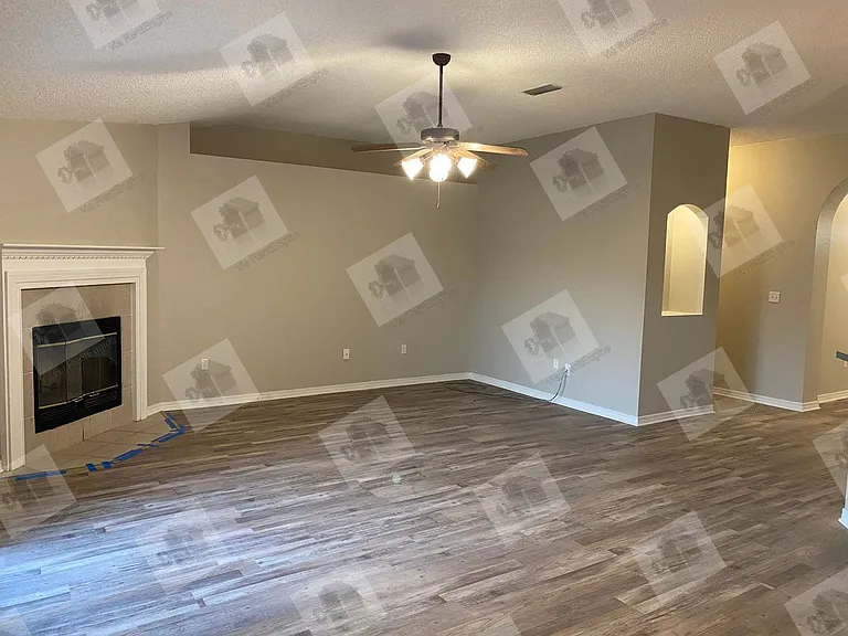 5162 Brookside Dr — Photo 3