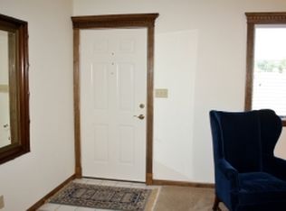 8920 E Wheeler Ln, Hallsville, MO 65255