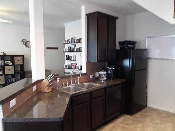 5th image of 11332 Champions Green Dr
