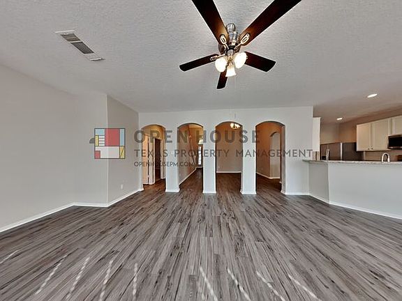 4th image of 3635 Corcoran Dr