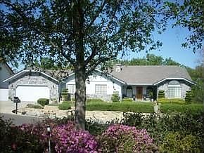 1st image of 634 Peachtree Ct