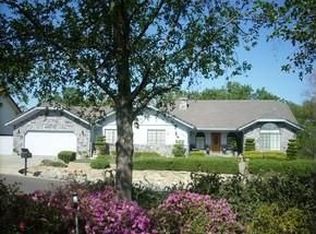 634 Peachtree Ct, Valley Springs, CA 95252