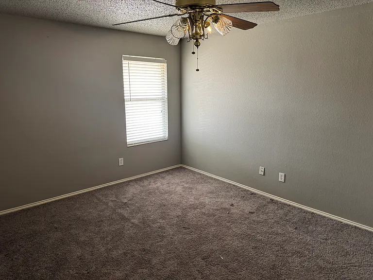 4612 Bellcrest Dr — Photo 33