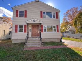 193 Cityview Ave, Bridgeport, CT