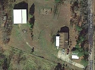 22601 Bloom Rd, Farmington, MO 63640