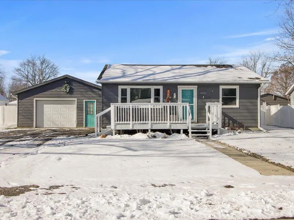 420 S Oak St, Lakeview, OH 43331