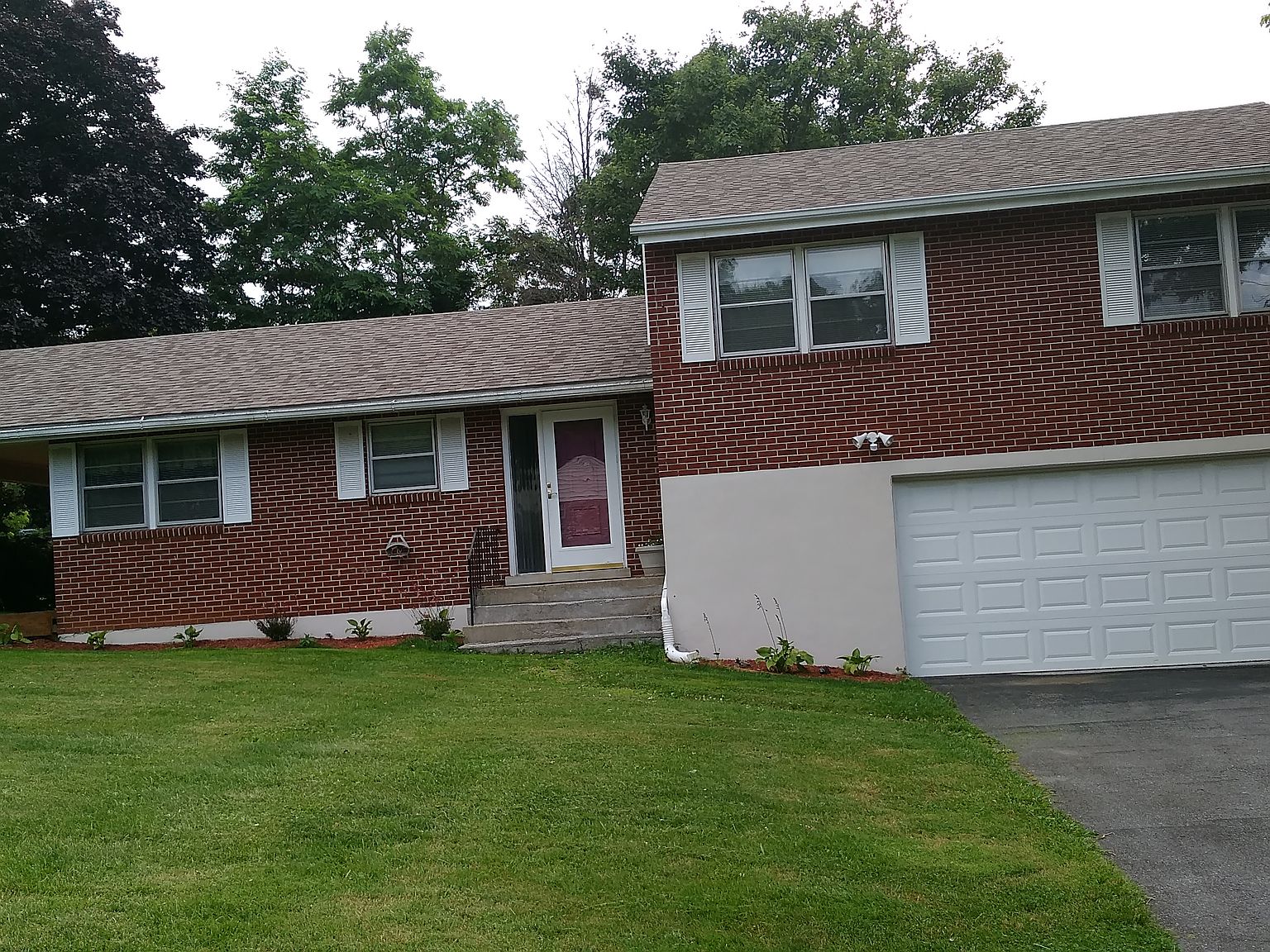 116 Fincastle Ln, Bluefield, WV 24701 Zillow