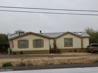 42410 N New River Rd, Phoenix, AZ 85086