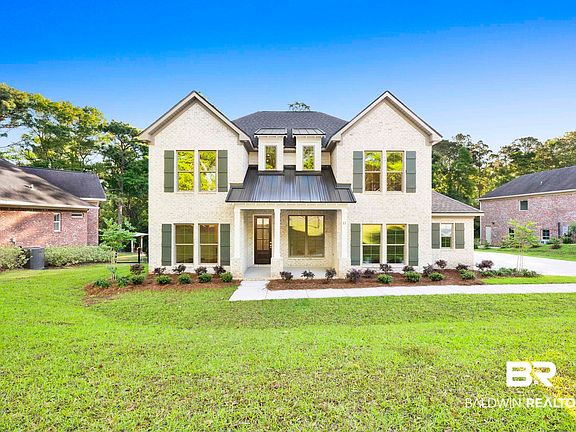 2nd image of 11 Longleaf Cir