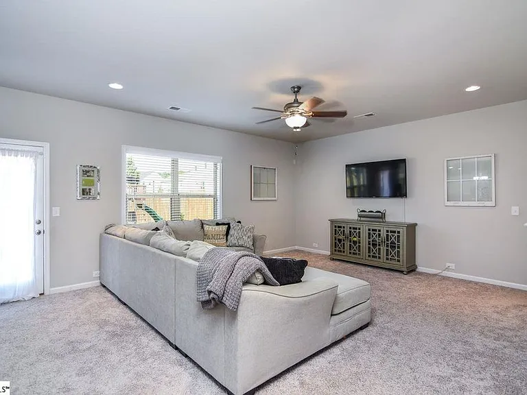 4000 Jones Peak Dr — Photo 5