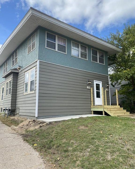 1st image of 230 16th St S