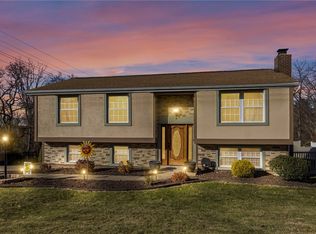 110 Tory Rd, Coraopolis, PA 15108