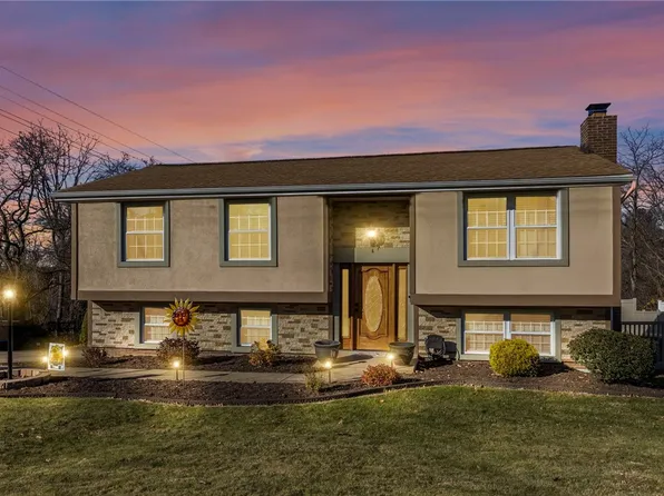 110 Tory Rd, Coraopolis, PA 15108